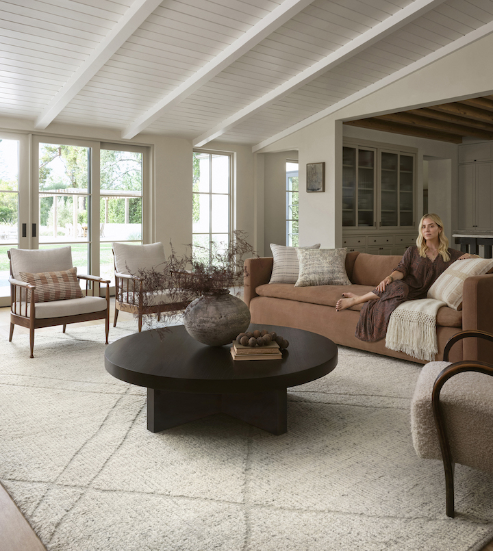 image of ivory toned rug in living room